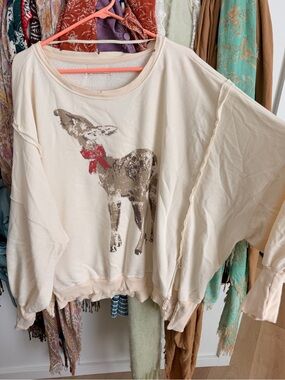 Cream Deer Graphic Camden